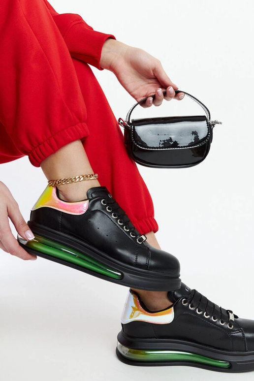 Czarne sneakersy na platformie GOE... Czarne sneakersy na platformie GOE...