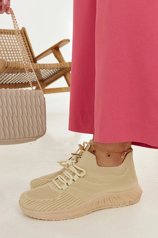 Beżowe materiałowe sneakersy Ornella