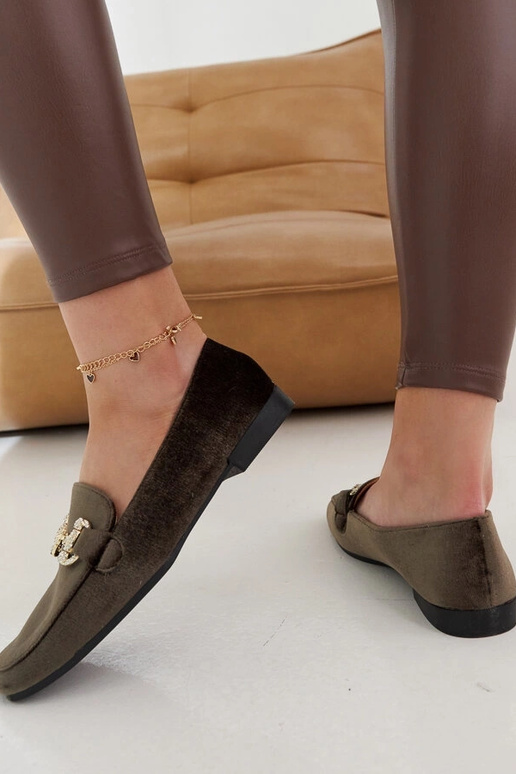 Zielone welurowe mokasyny z... Zielone welurowe mokasyny z...