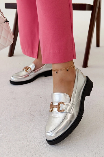 Srebrne mokasyny z...