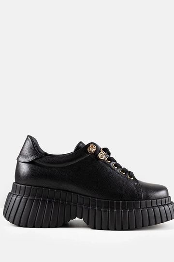 Czarne skórzane sneakersy na platformie Karino