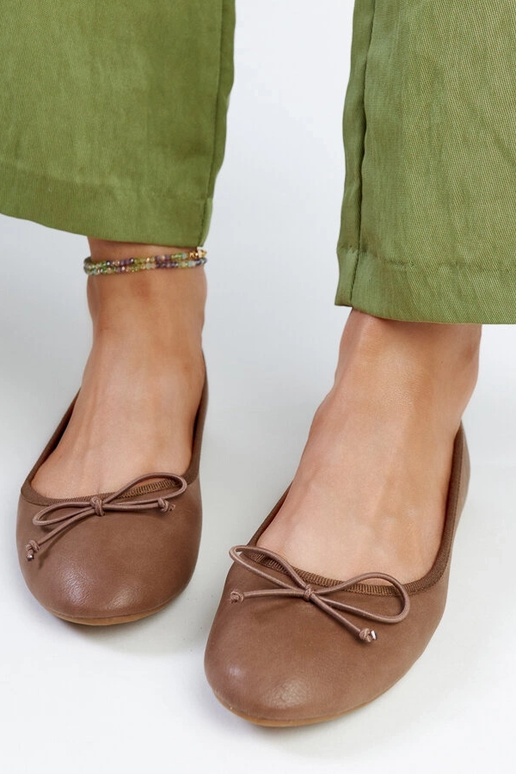Brązowe balerinki z eko-skóry Pavla