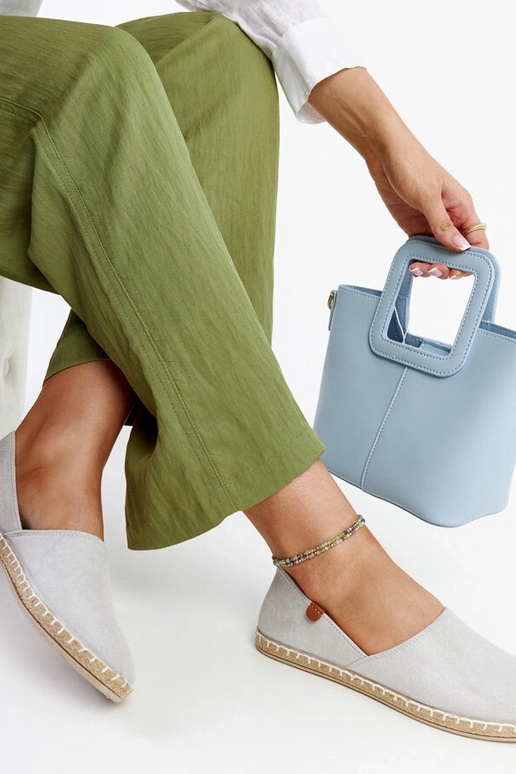 Srebrne tenisówki Gimja