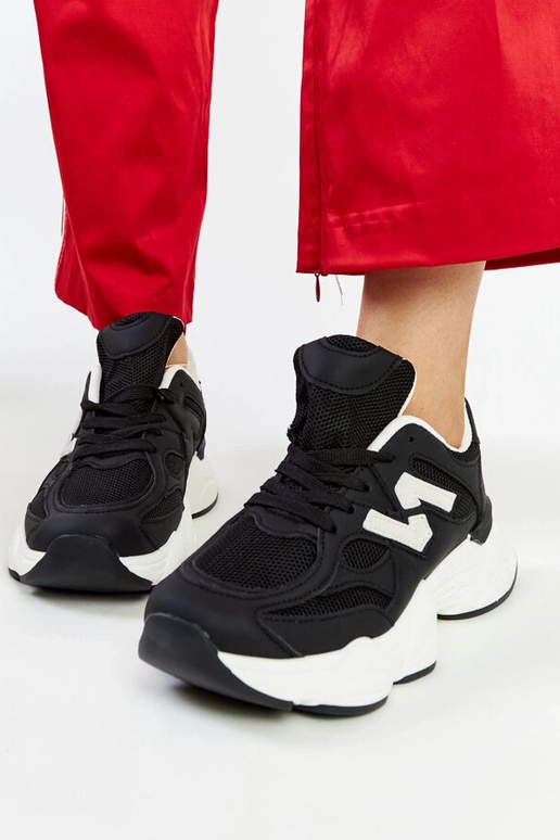 White trainers Justar