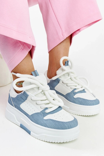 Biało-niebieskie sneakersy na platformie Szekeres