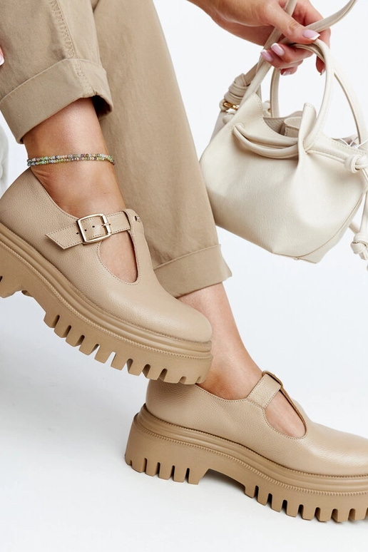 Ciemnobeżowe skórzane półbuty Karino