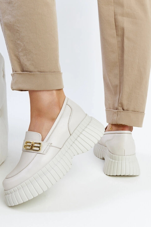 Jasnobeżowe skórzane półbuty Karino Jasnobeżowe skórzane półbuty Karino