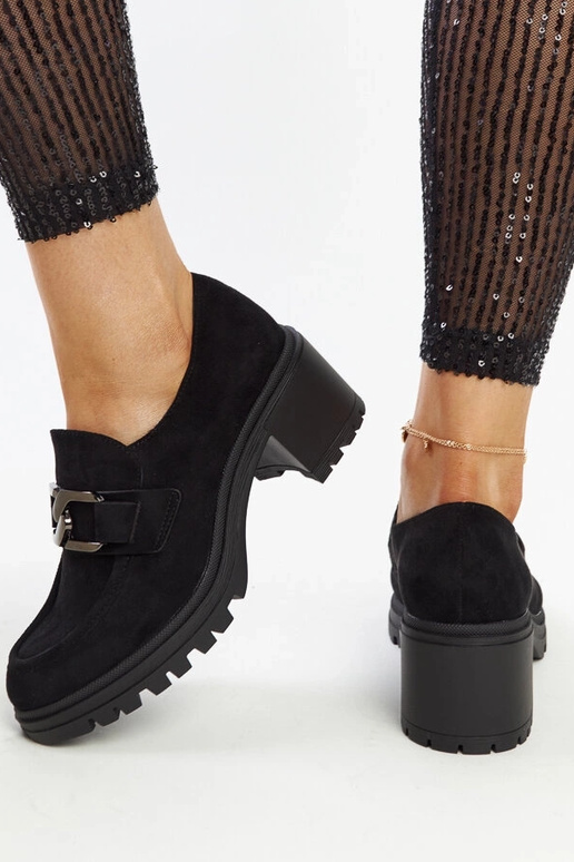 Czarne półbuty ze skórzaną wkładką... Czarne półbuty ze skórzaną wkładką...