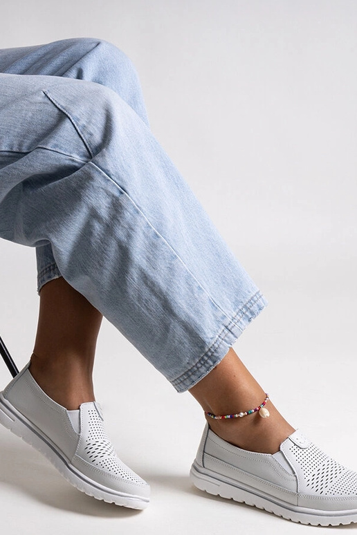 Jasnoszare skórzane półbuty Vinceza Jasnoszare skórzane półbuty Vinceza