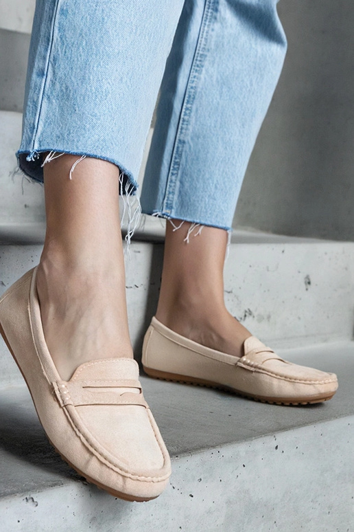 Beżowe mokasyny z eko-zamszu Cellarengo Beżowe mokasyny z eko-zamszu Cellarengo