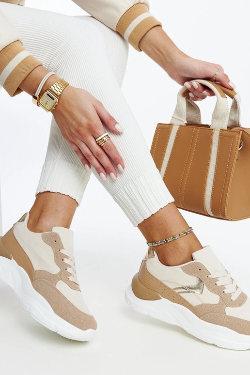 White trainers Justar