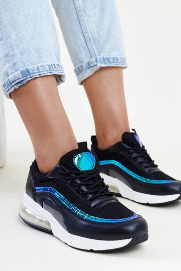 Czarne sneakersy z hologramem Jelka