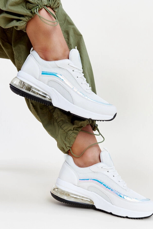 Białe sneakersy z hologramem Jelka