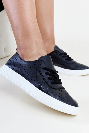 Beige trainers Venancia