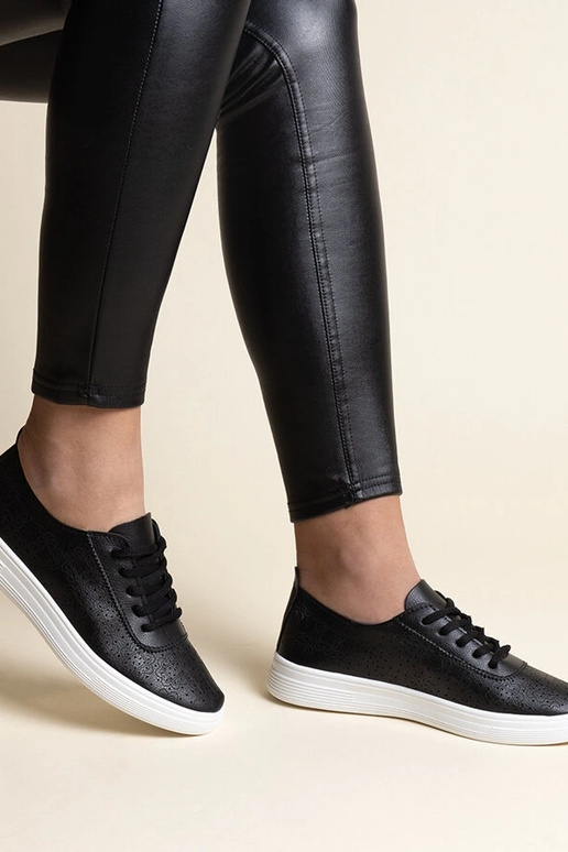 Beige trainers Venancia