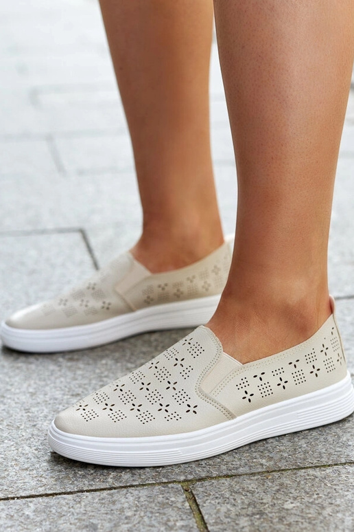 Beige trainers Venancia