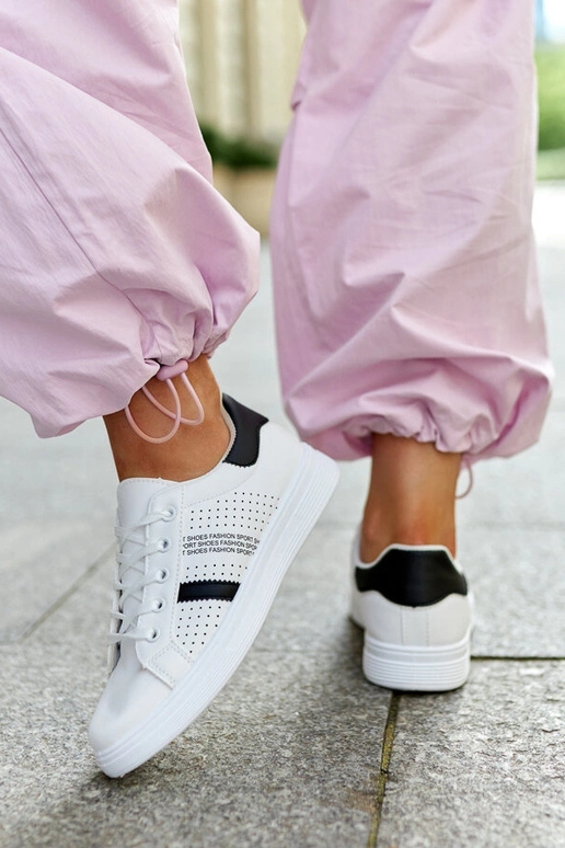 Beige trainers Venancia