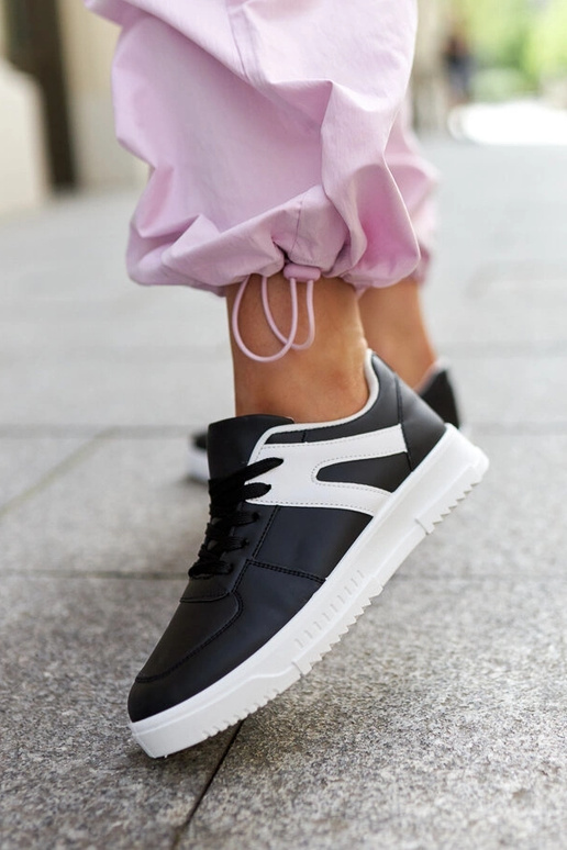 Czarne sneakersy sportowe Hagara