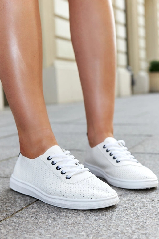 Beige trainers Venancia