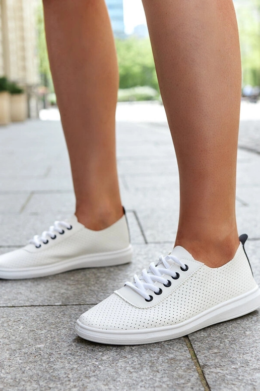 Beige trainers Venancia