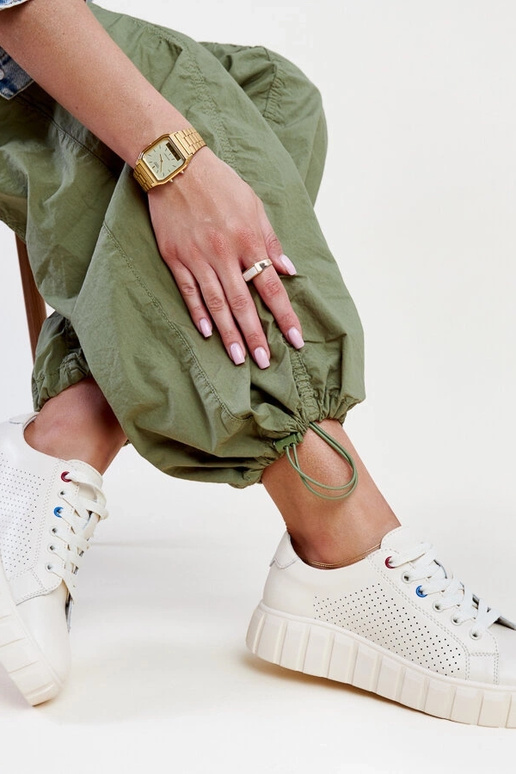 Beżowe skórzane sneakersy Zvonka