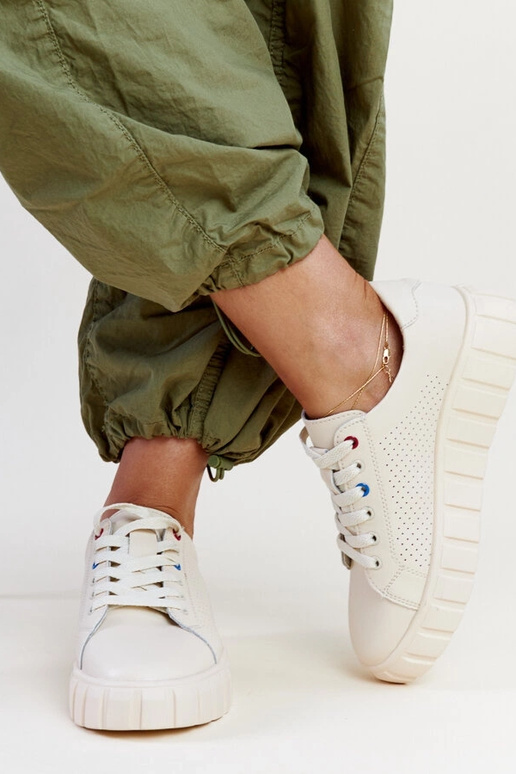 Beżowe skórzane sneakersy Zvonka