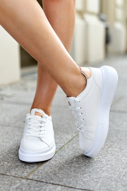 Beige trainers Venancia