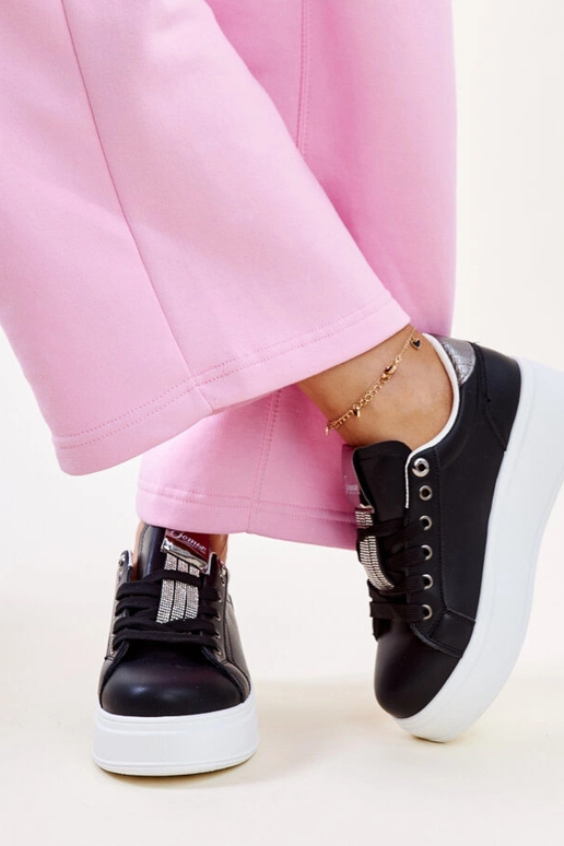 White trainers Ellen