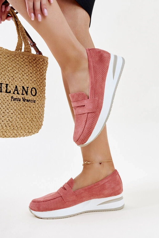 Różowe perforowane półbuty Muna