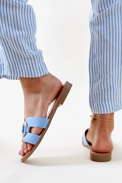 Black slippers with fur insulated Valle