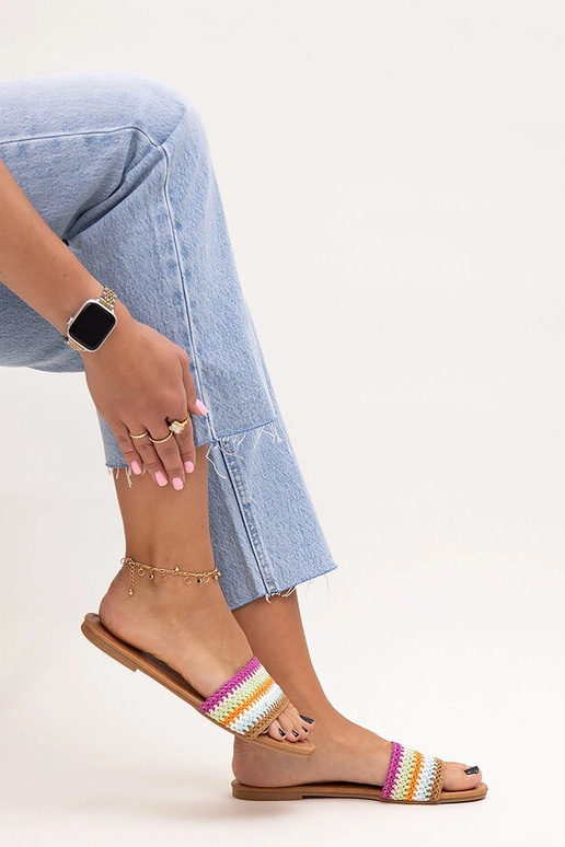 Black slippers with fur insulated Valle