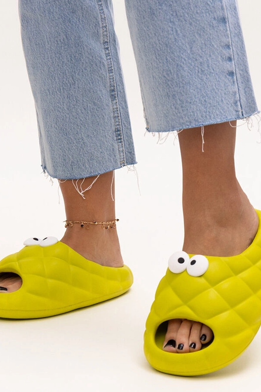 Black slippers with fur insulated Valle