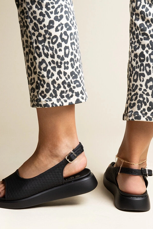 Black sandals on a block heel Millo