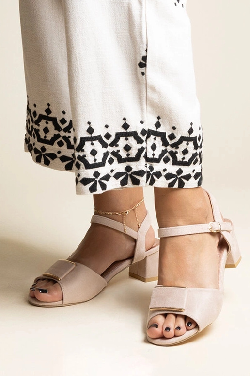 Black sandals on a block heel Millo
