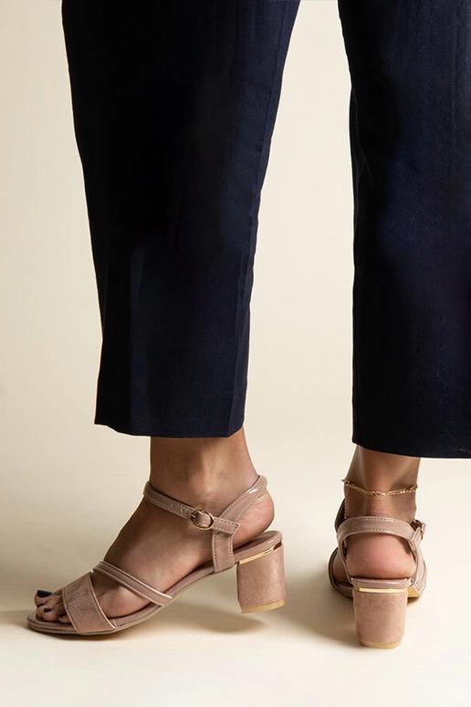 Black sandals on a block heel Millo