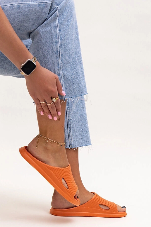 Black sandals on a block heel Millo