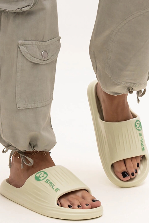 Zielone klapki piankowe Labinga