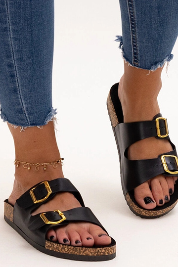 Czarne klapki na korkowej... 2