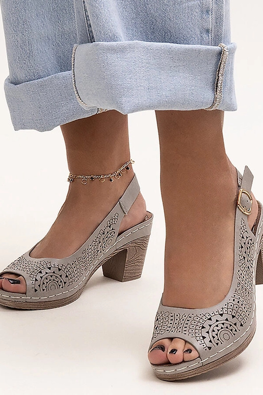 Black sandals on a block heel Millo