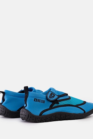 Niebieskie dziecięce buty... 2