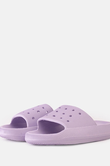 Black sandals on a block...