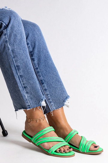 Black sandals on a block heel Millo 2