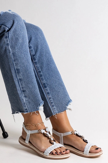 Black sandals on a block heel Millo 2