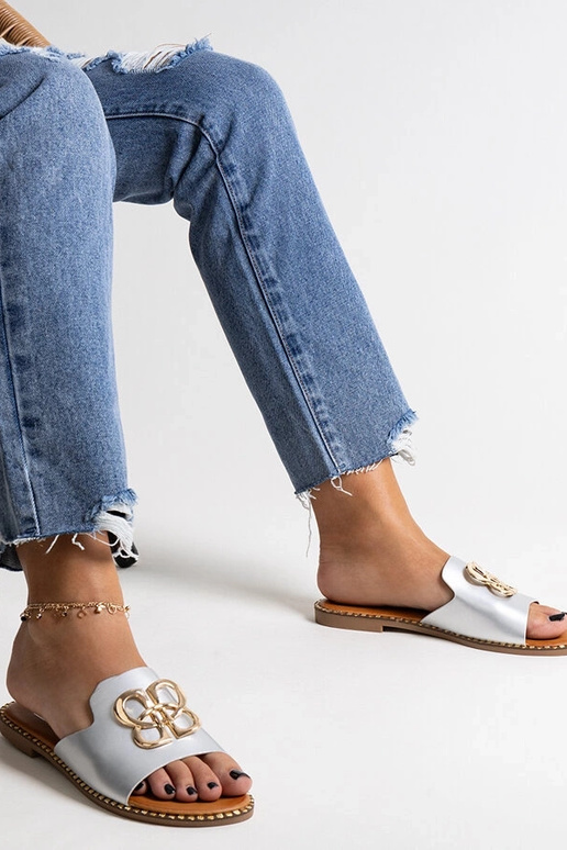 Black sandals on a block heel Millo