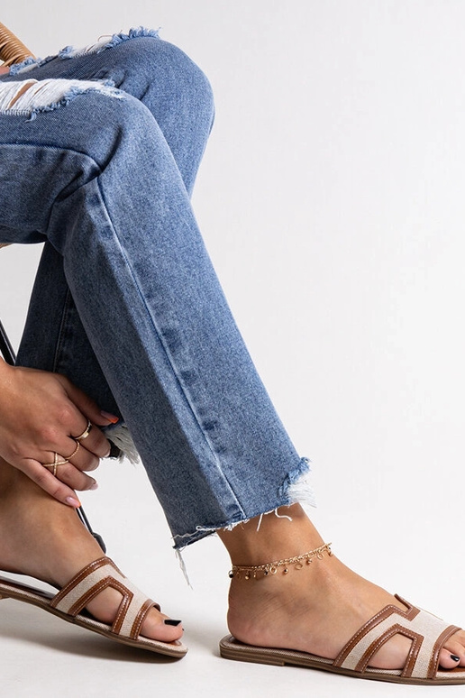 Black sandals on a block heel Millo