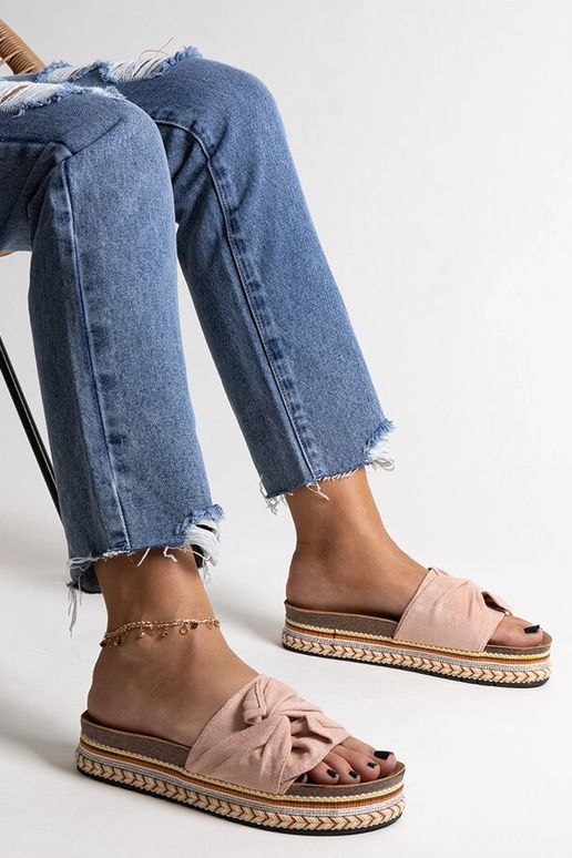 Black sandals on a block heel Millo