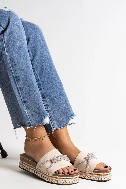 Black sandals on a block heel Millo