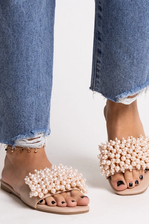 Black sandals on a block heel Millo