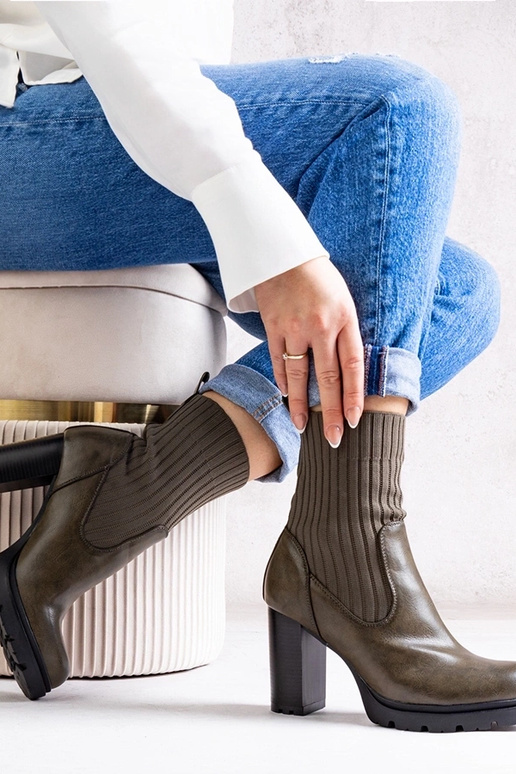 Black cowboy boots on the block heel... Black cowboy boots on the block heel...