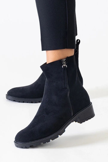 Czarne wysokie botki na... 2